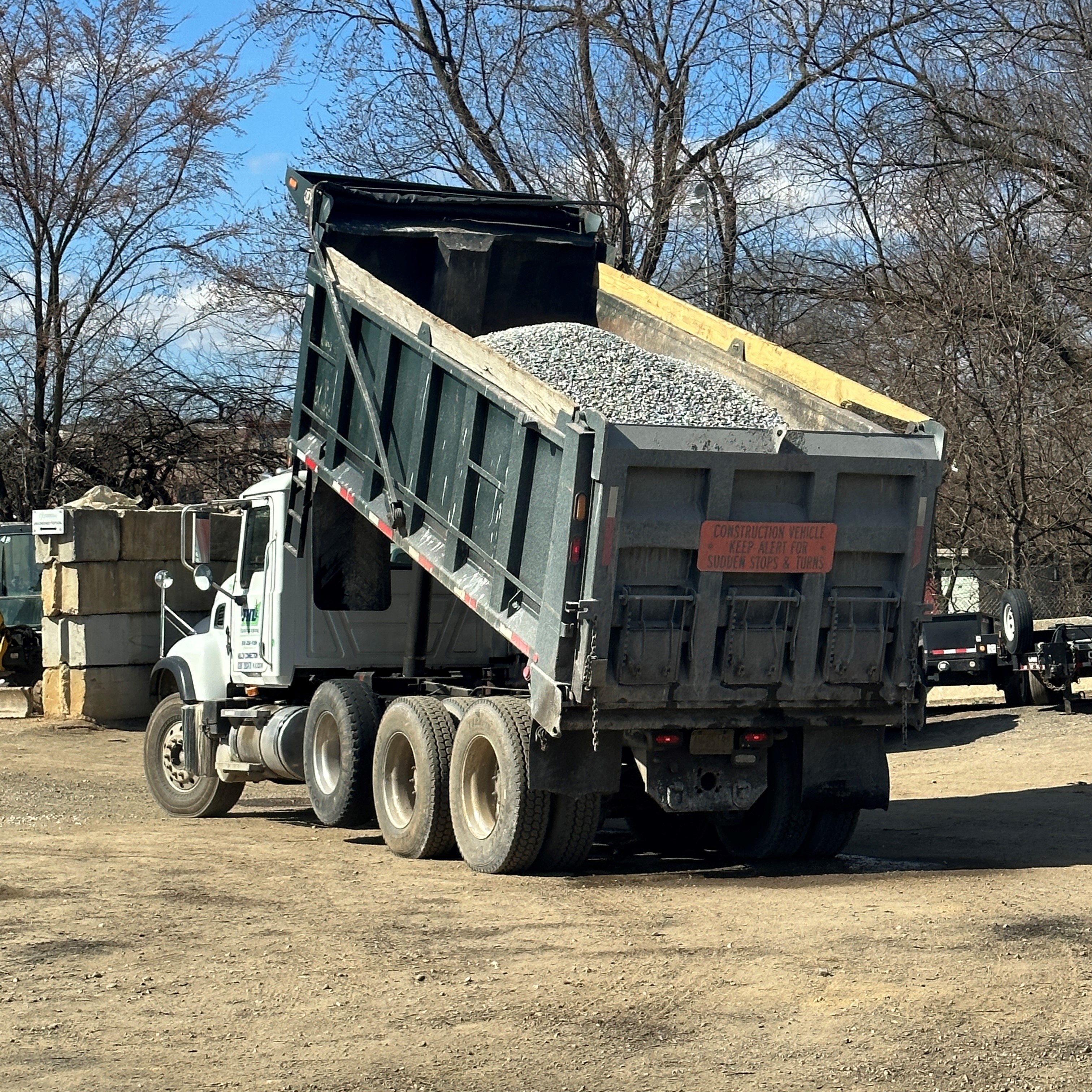 The Mulch Connection: Triaxle clean stone