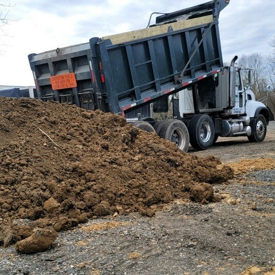 The Mulch Connection: Triaxle Fill Dirt Copy
