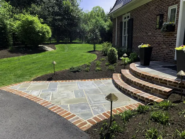 JHL Masonry - Newtown Square: portfolio 02 walkways steps
