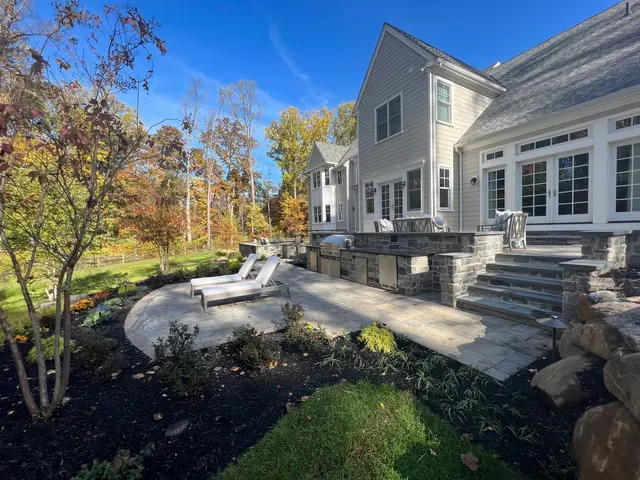JHL Masonry - Newtown Square: portfolio 04 outdoor kitchen